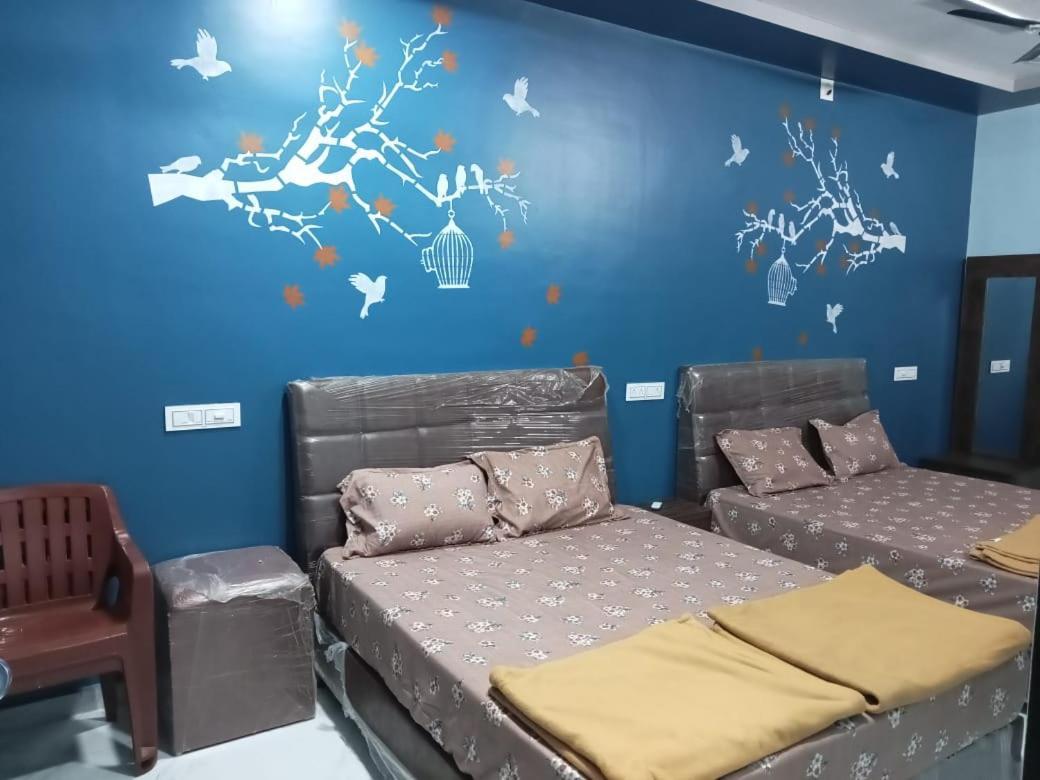 Honest Deluxe Room Garudeshwar Exterior foto